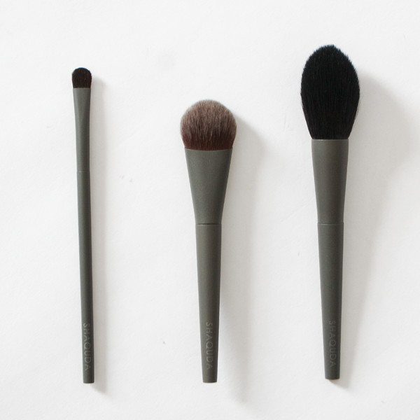 コントゥールアイブラッシュ、マルチファンデーションブラッシュ、マルチフェイスブラッシュ