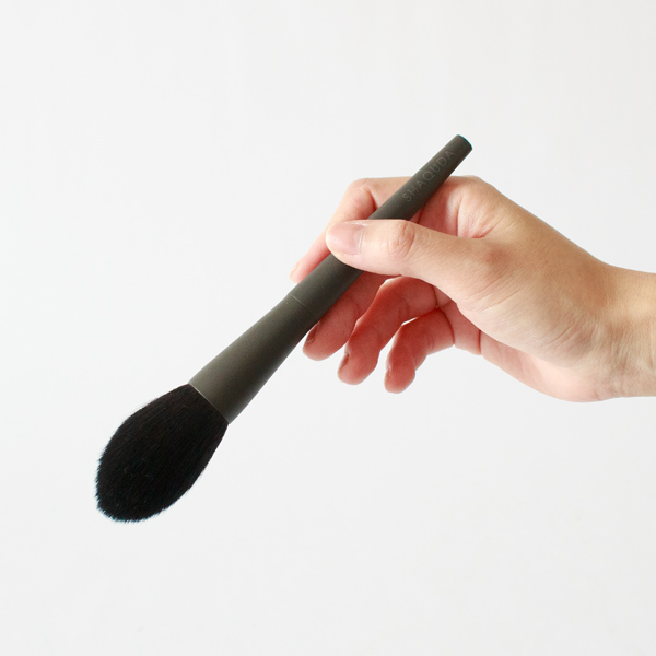 マルチフェイスブラッシュ