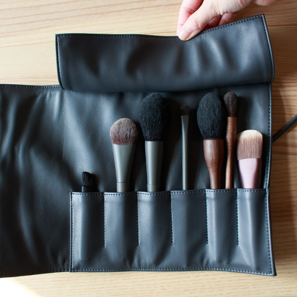 SHAQUDAのブラシが収まります