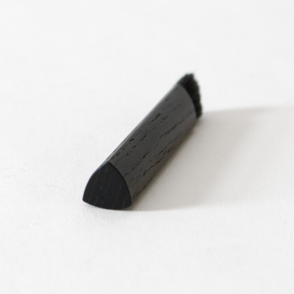 アイブラッシュ