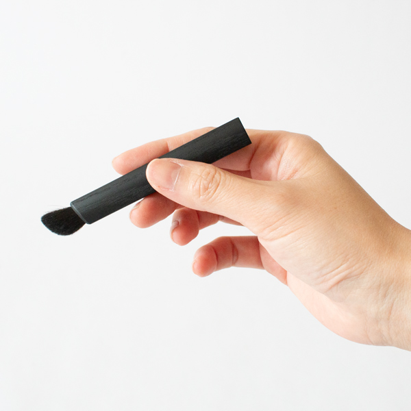 アイブラッシュ