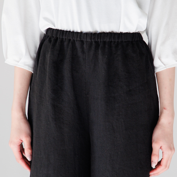 締め付け感がなくソフトな穿き心地(身長160cm・BLACK) 締め付け感がなくソフトな穿き心地(身長160cm・BLACK)