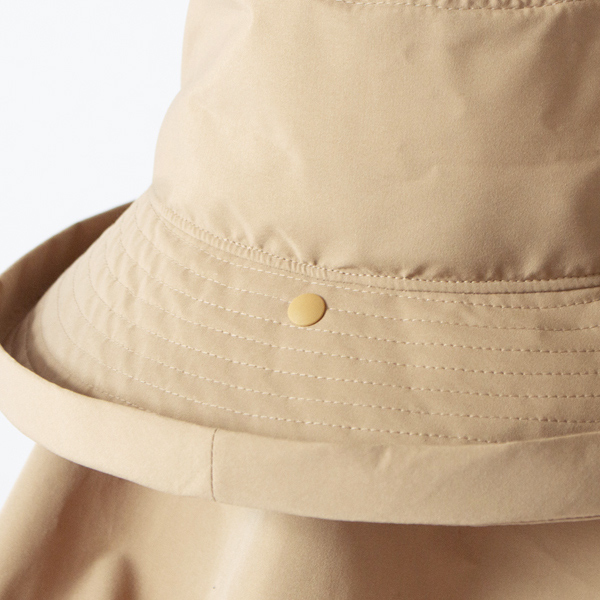 リムは8cm、折り上げできるのが2.5cm