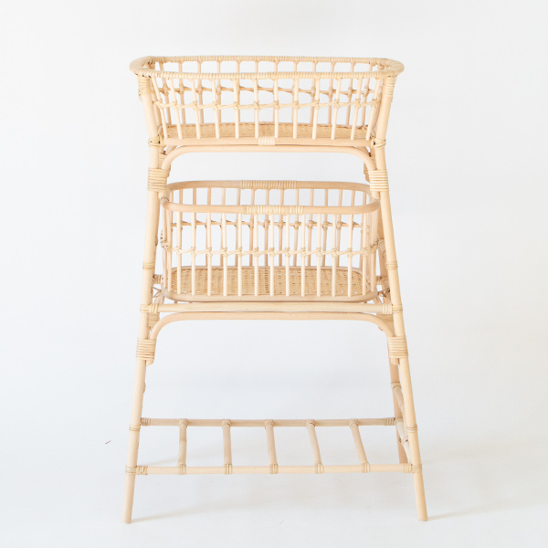 Highサイズに専用追加かご（中段はギリギリのサイズ感で、最下段は問題なく使用できます）