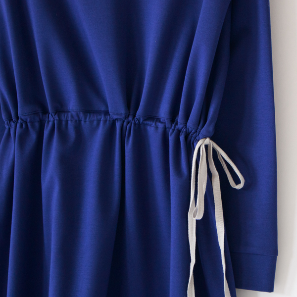 ライトグレーの紐で配色使い(ROYAL BLUE) ライトグレーの紐で配色使い(ROYAL BLUE)