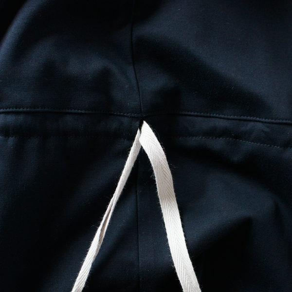 ライトグレーの紐で配色使い(NAVY) ライトグレーの紐で配色使い(NAVY)