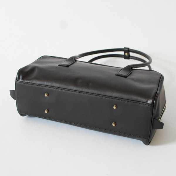 底鋲が打ってあります 底鋲が打ってあります