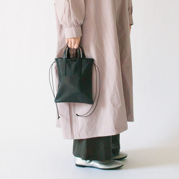 手持ちで上品に