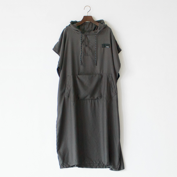 パッカブルポンチョ(チャコール)