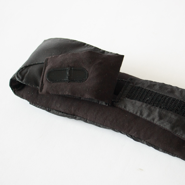 面ファスナーで自分サイズに調整できます