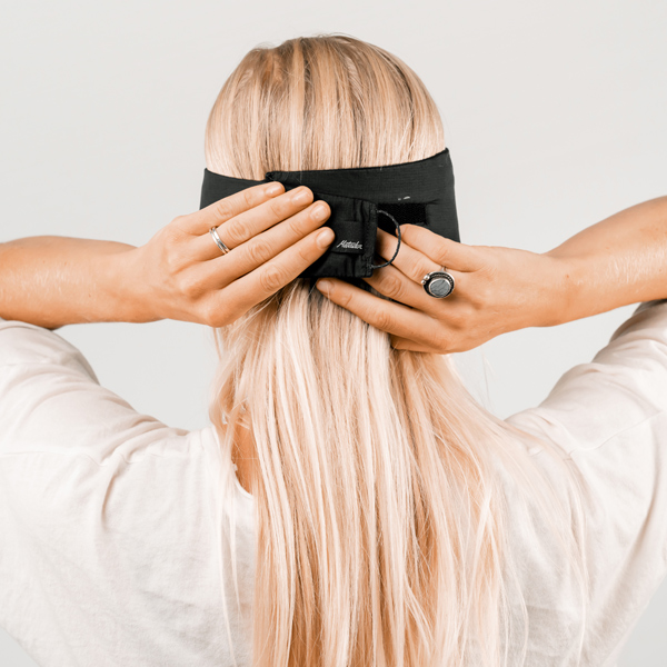 面ファスナーで自分サイズに調整できます