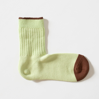 WOMEN COTTON RIB MIDDLE CREW SOCKS