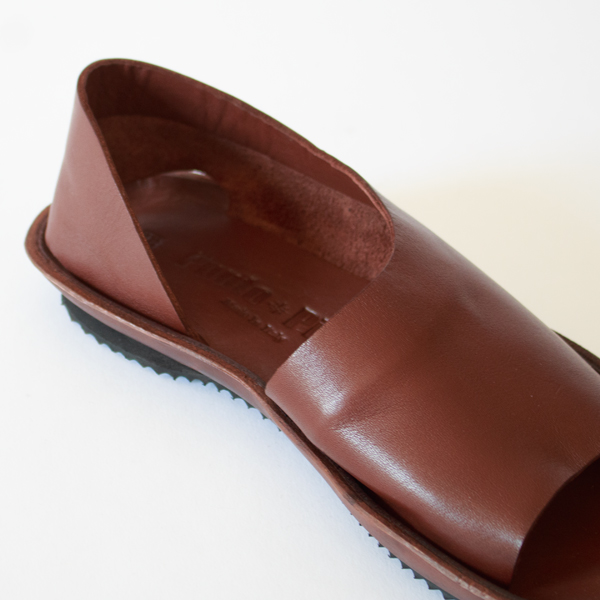 オープントゥシューズ BROWN