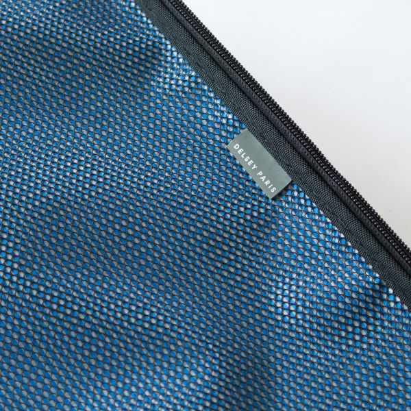 内側のストライプ生地がかわいい