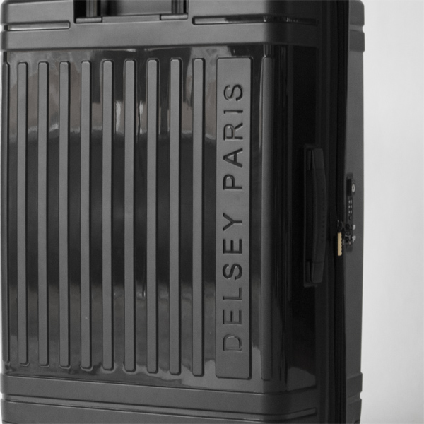 超軽量のポリプロピレン素材