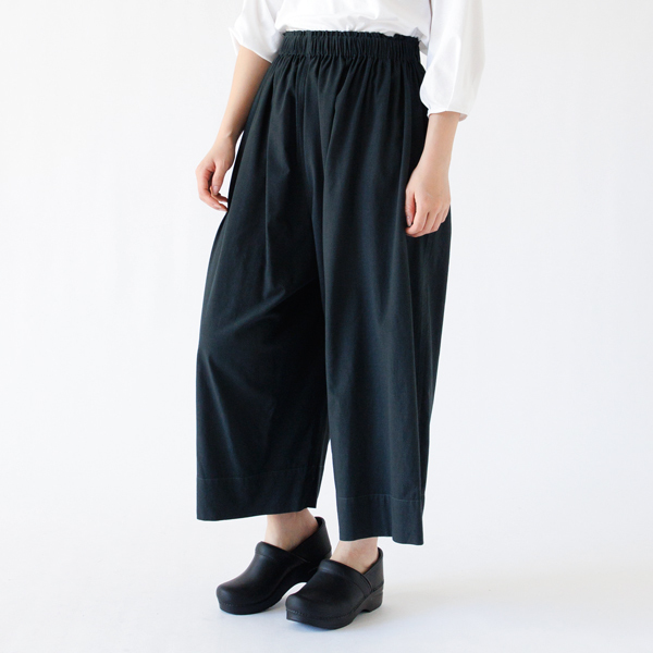 【新品】factory 黒のバンブーコットン ガウチョパンツ バンブーコットン ガウチョパンツ／FACTORY（ファクトリー）｜愛着を