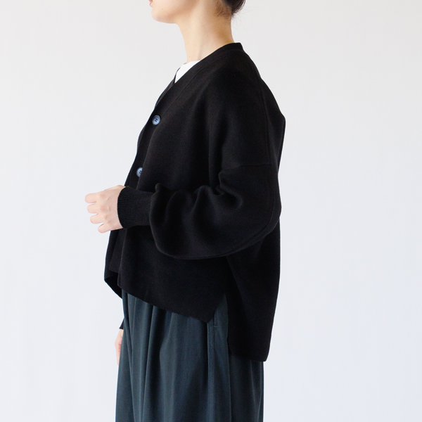 身長163cm・ブラック