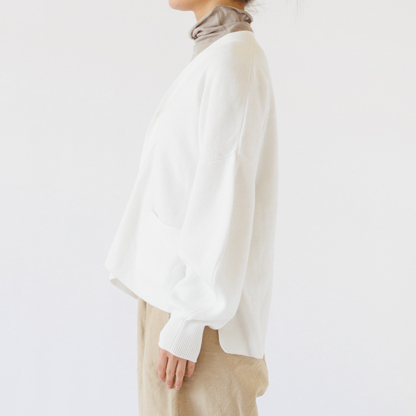 身長163cm・ホワイト