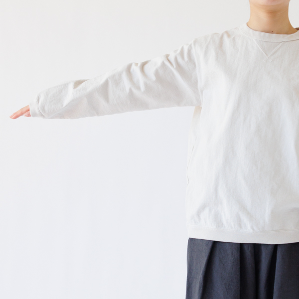 ハリのある立体的なシルエット