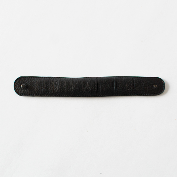 レザーバングル(Black) レザーバングル(Black)