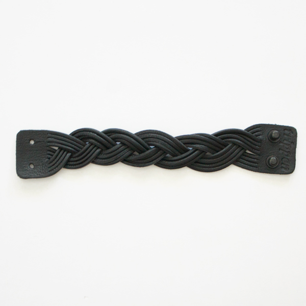 三つ編みアレンジ(Black) 三つ編みアレンジ(Black)