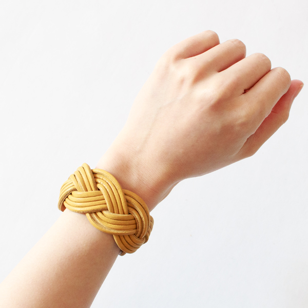 三つ編みアレンジ(Olive) 三つ編みアレンジ(Olive)