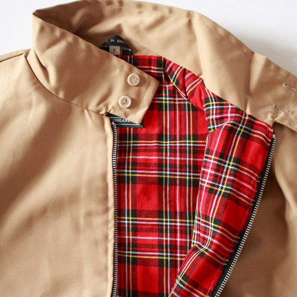 イギリス伝統のタータンチェック、ロイヤルスチュワート イギリス伝統のタータンチェック、ロイヤルスチュワート