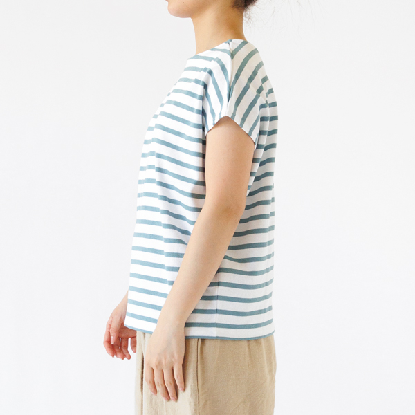 腕をすっきりと見せたいという女性におすすめ