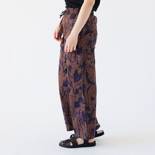 身長163cm・BROWN 身長163cm・BROWN