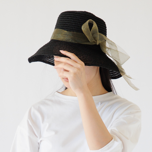 カーキのふわふわリボンをアレンジして(Black)