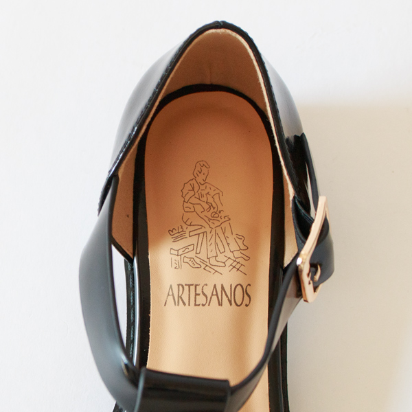 「職人の靴」 「職人の靴」