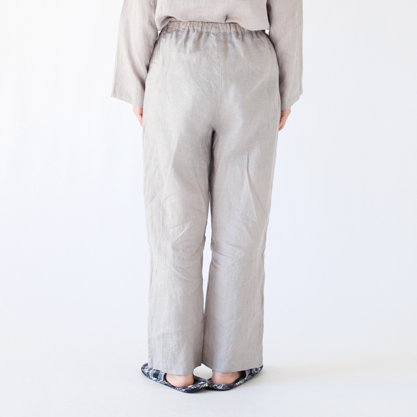 身長163cm・GREY 身長163cm・GREY