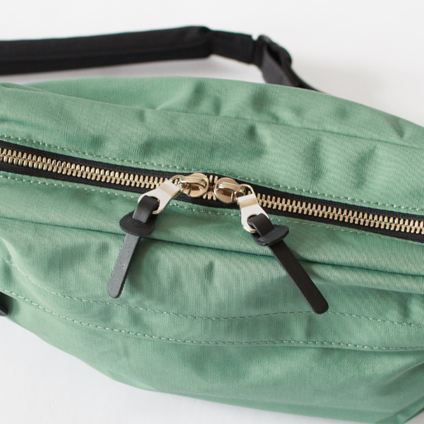 レザーの引き手(WEEKEND SHOULDER)