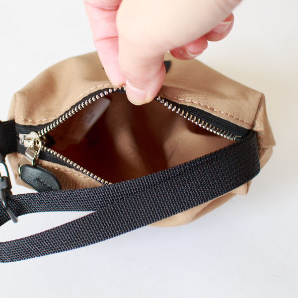ポーチ HANGING POUCH(SAND BEIGE)