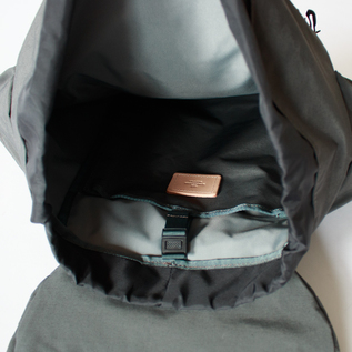バックパック MULTI POCKET PACK(STEEL GREY) バックパック MULTI POCKET PACK(STEEL GREY)