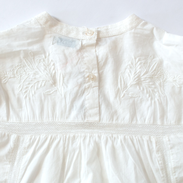 繊細で上品なレース(261-2042-WHITE) 繊細で上品なレース(261-2042-WHITE)