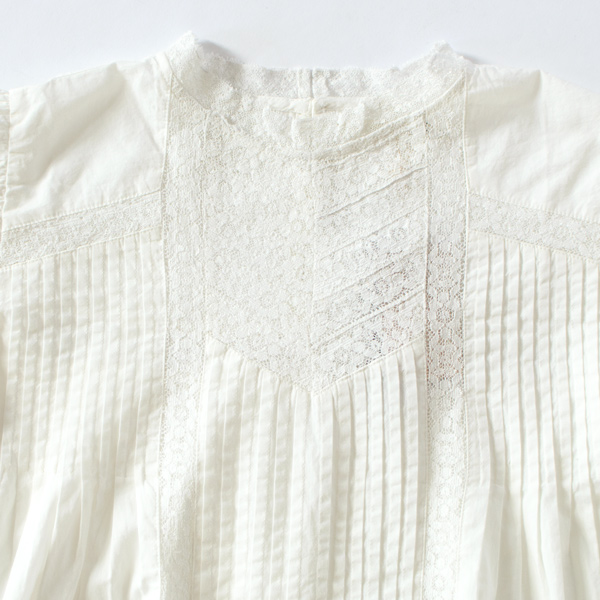 繊細で上品なレース(232-2302-WHITE)