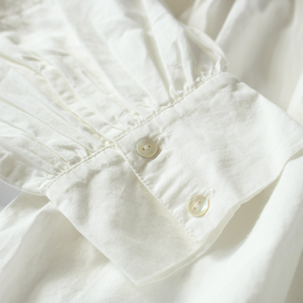 ボタン(232-2302-WHITE)