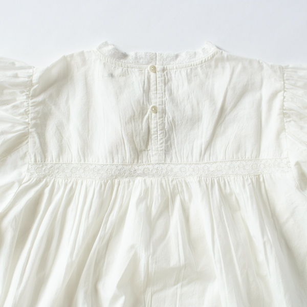 繊細で上品なレース(232-2302-WHITE)