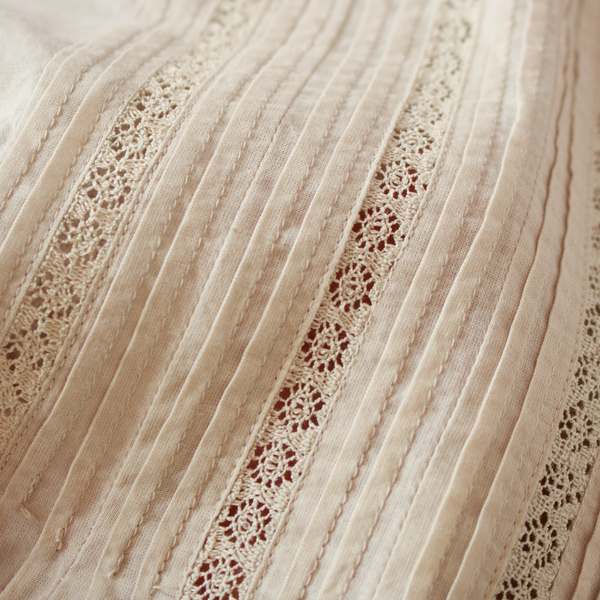 部分的にレースの透け感があります(261-2006-GREYGE) 部分的にレースの透け感があります(261-2006-GREYGE)