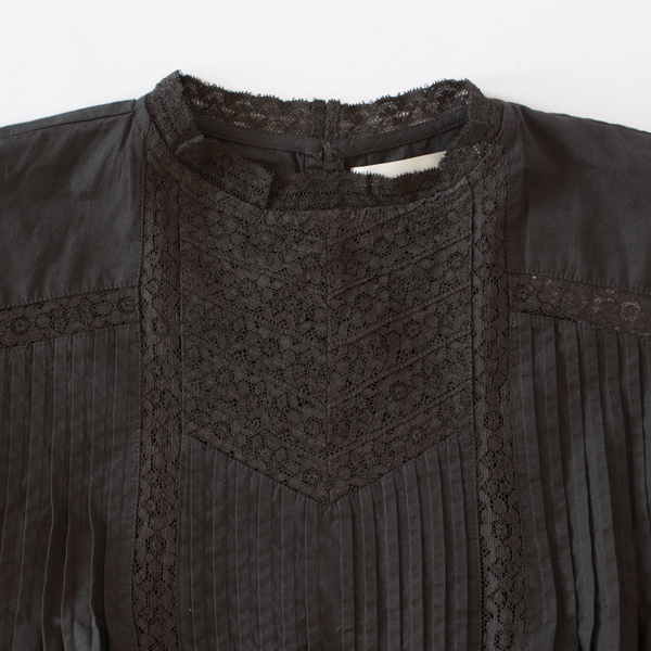 繊細で上品なレース(232-2302-BLACK)