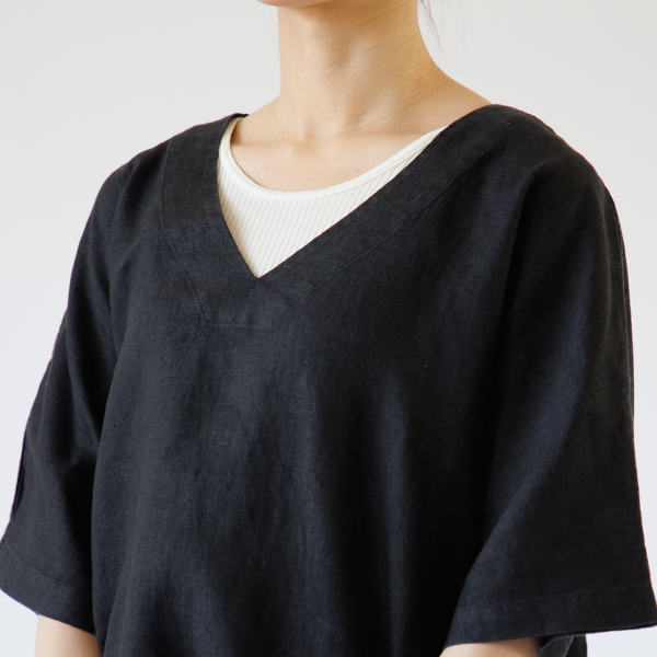 インナーとの重ね着もしやすいゆとり インナーとの重ね着もしやすいゆとり