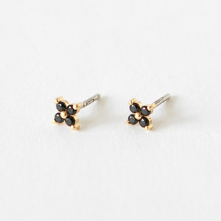 キャッチレスピアス AMITY(Bloom Onyx Gold) キャッチレスピアス AMITY(Bloom Onyx Gold)