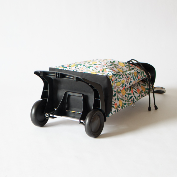 バランスを崩しにくく、安定した安心感があります