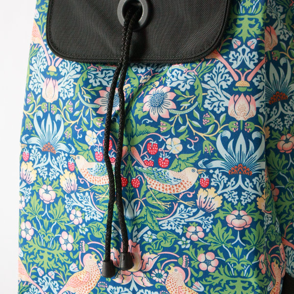 Strawberry Thief（いちご泥棒）：ウィリアム・モリスの代表的なデザイン