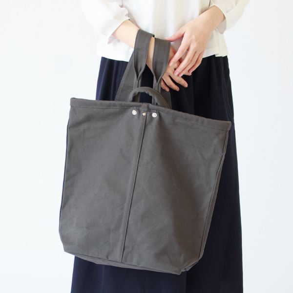 身長156cm(CHARCOAL GRAY)