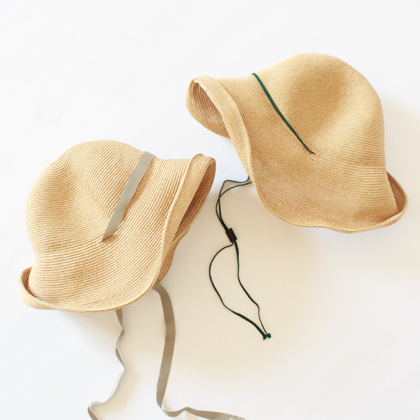 ZUTTO別注の「leonie」