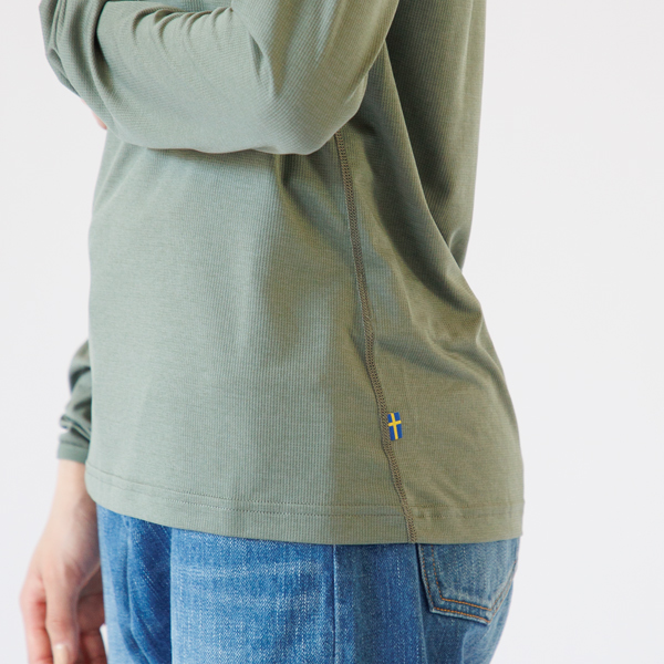 Patina Green　身長：160cm