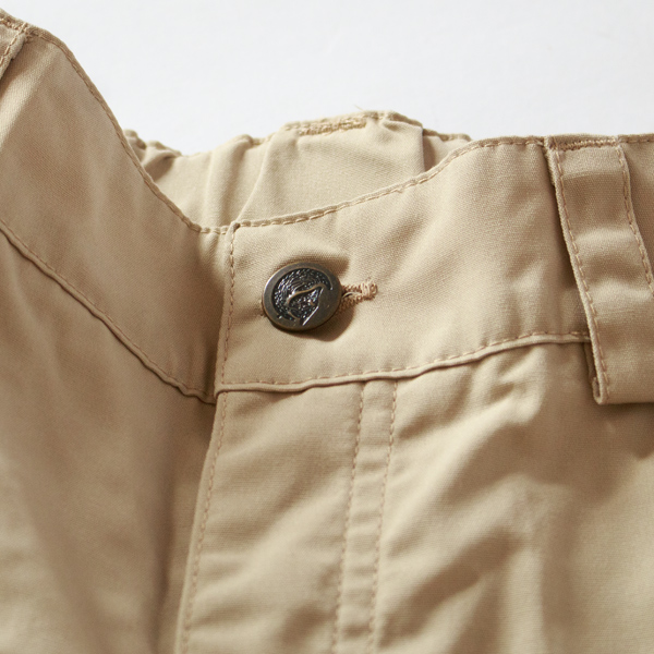 耐久性の高いブランド定番素材「G-1000」