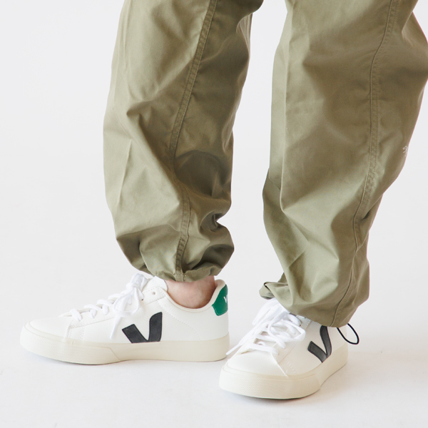 ゆったりしたシルエット